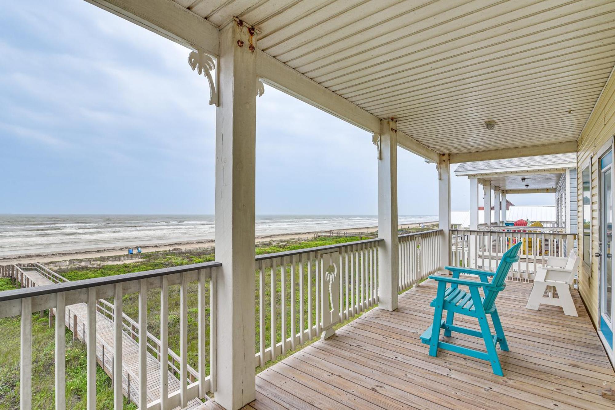 Beachfront Texas Retreat - 2 Decks, Patio And Views! Surfside Beach Exteriör bild